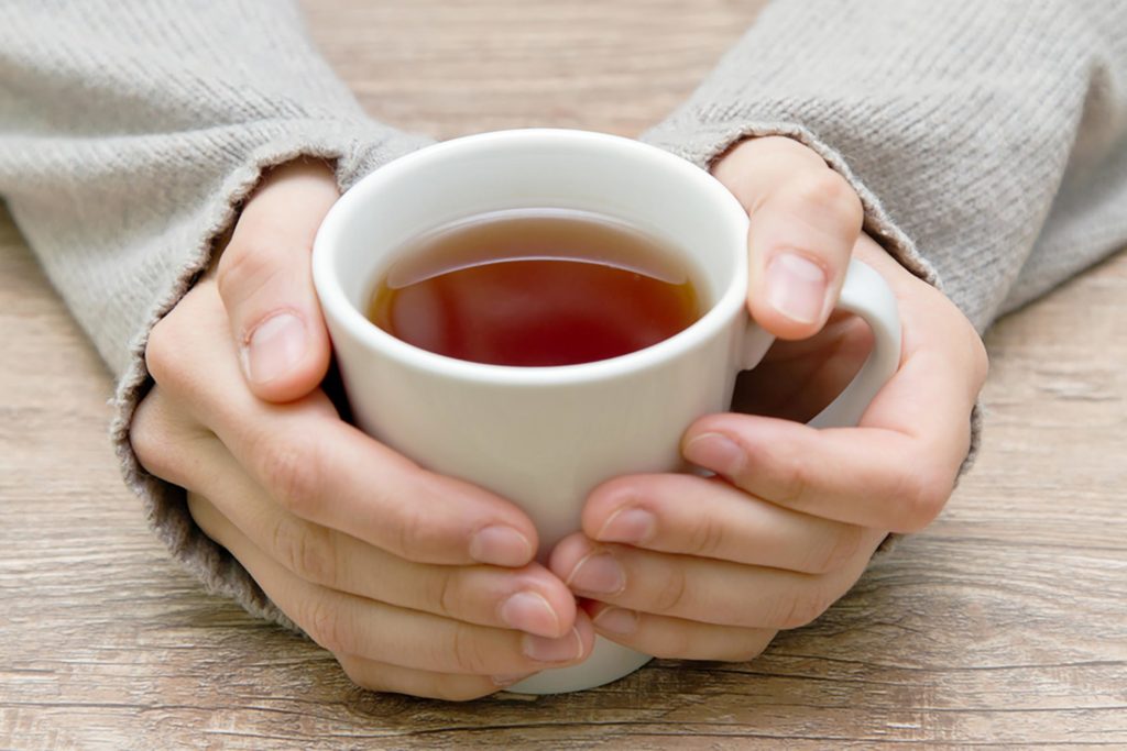 12 خاصیت شگفت انگیز چای سیاه که از آنها بی خبر بوده اید !