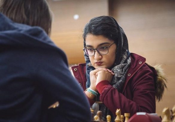 "مبینا علی نسب" قهرمان شطرنج زنان ایران